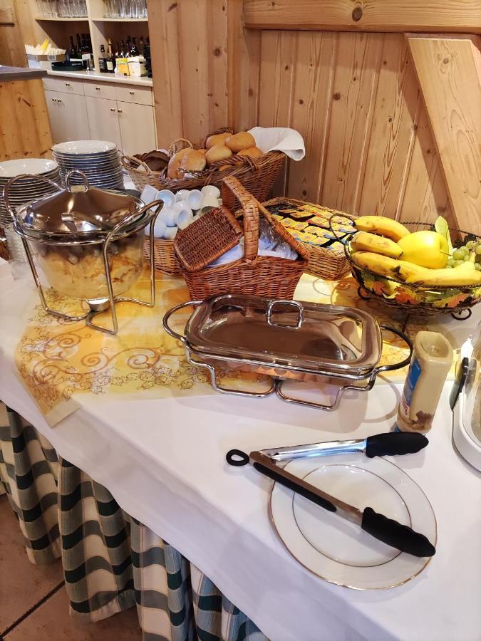 Hotel-Pension Flechsig Hartmannsdorf bei Kirchberg Exteriör bild